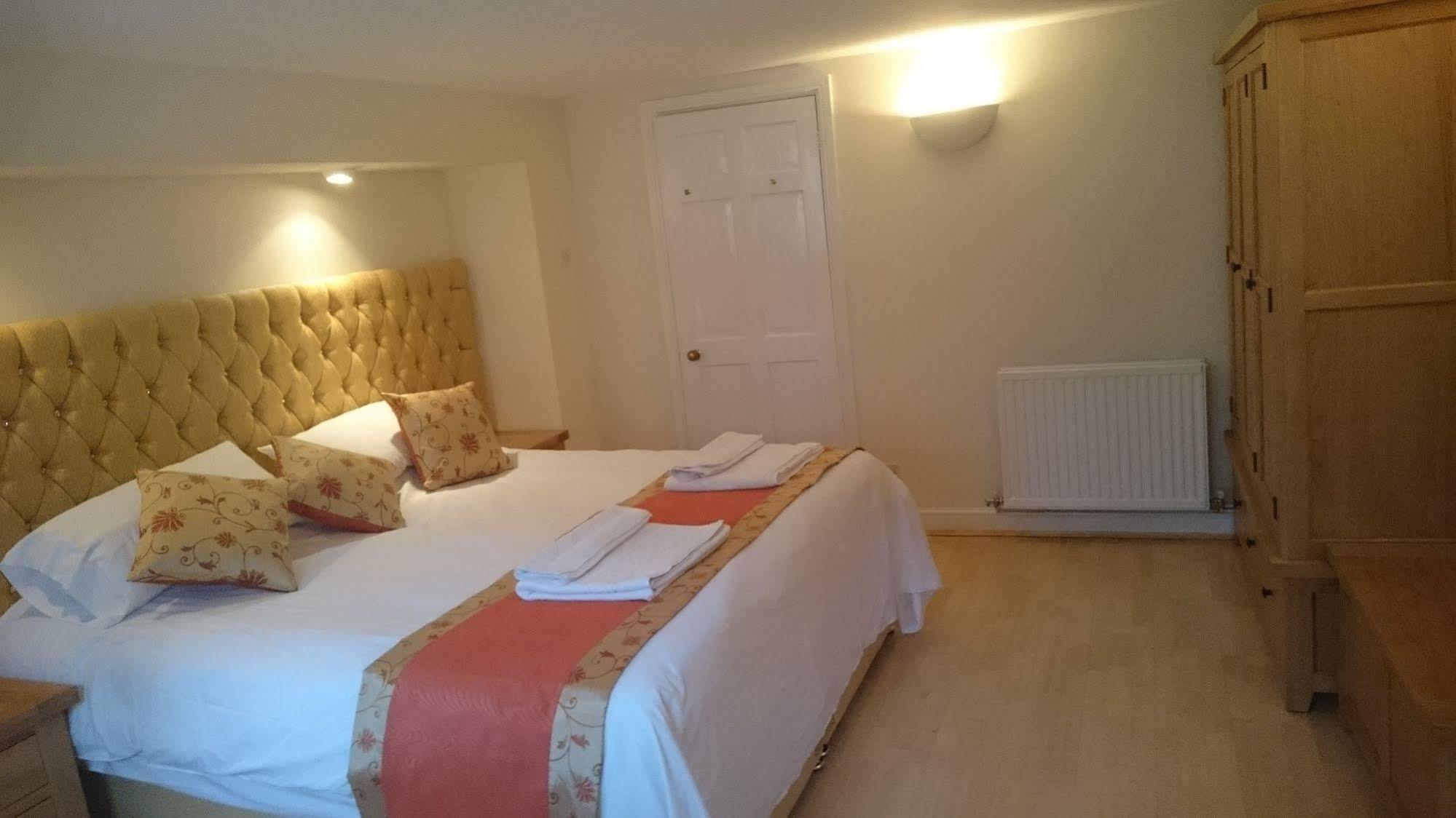 Mayville House Apartment كيلتنهام المظهر الخارجي الصورة